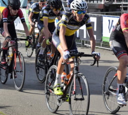 Jeugdrenners van WWV tijdens een training